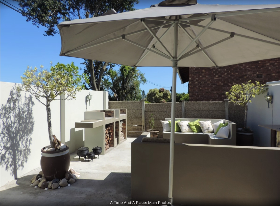 1 Bedroom Property for Sale in Upper Robberg Western Cape